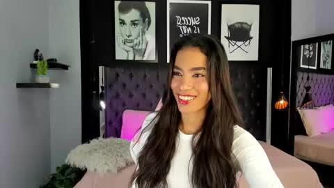 Kitty online show from September 15, 2025, 11:21 am