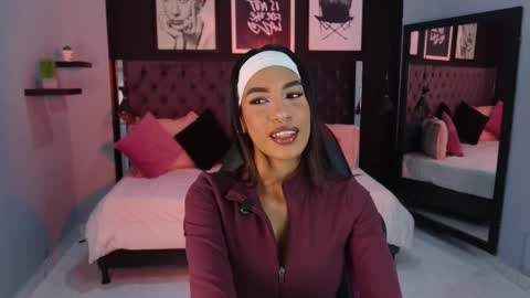 Snapshot of kitty_collins_ chatting on February 28, 2026, 11:44 am Kitty online show from February 28, 2026, 11:44 am