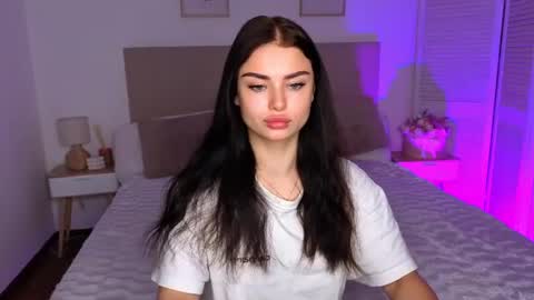 kitty_cut1ee_ online show from July 18, 2026, 7:12 am