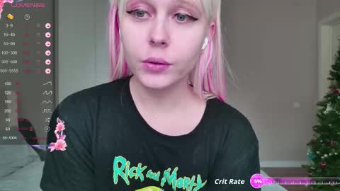 Snapshot of kitty_dora chatting on February 14, 2026, 6:32 am Evelyn online show from February 14, 2026, 6:32 am