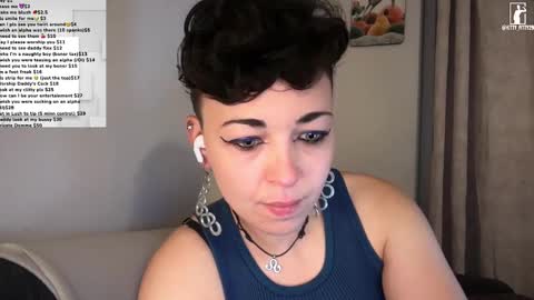 kitty_fitty29 online show from February 8, 2026, 5:44 am