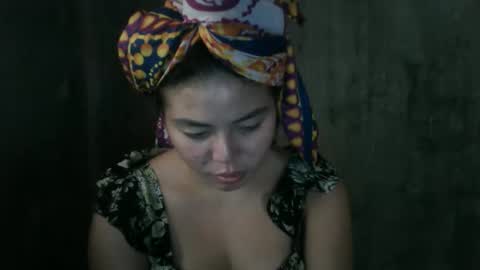 kitty_fussy online show from April 6, 2026, 7:53 am