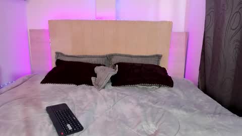 Snapshot of kitty_katte_ chatting on October 30, 2025, 10:10 pm Kate online show from October 30, 2025, 10:10 pm