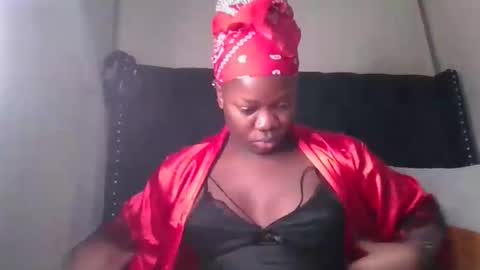 kitty_kerry online show from November 4, 2025, 1:05 am