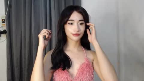 kitty_kim07 online show from October 27, 2025, 5:22 am