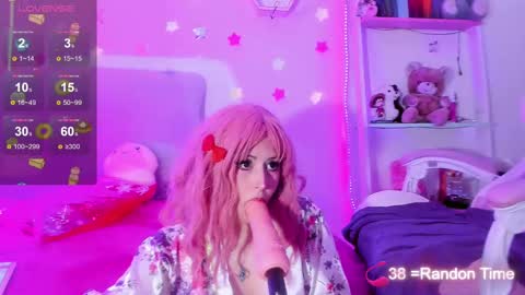     online show from November 10, 2025, 1:37 am