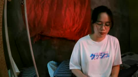 kitty_pussy0416 online show from July 5, 2026, 4:07 am