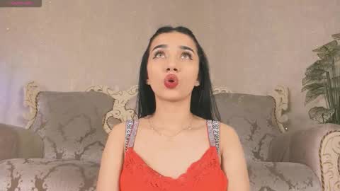 Mia online show from December 20, 2025, 10:17 pm