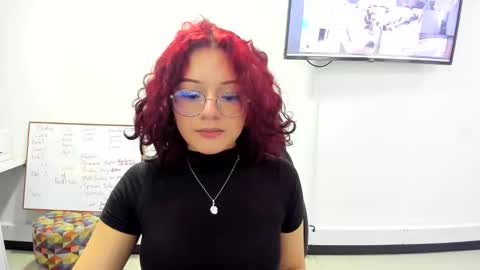 Jenn online show from January 15, 2025, 8:37 pm