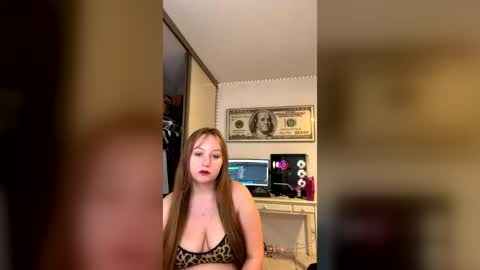 Snapshot of kittygiz chatting on July 5, 2026, 8:21 am kittygiz online show from July 5, 2026, 8:21 am