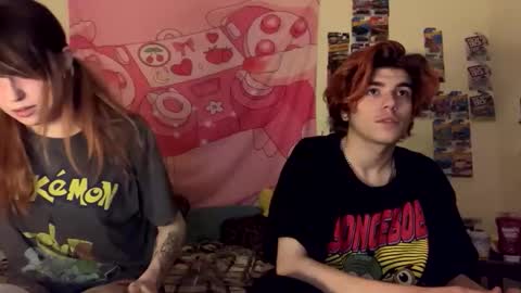 kitty online show from December 23, 2025, 6:00 am