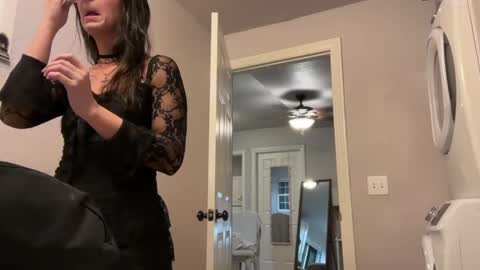 Snapshot of kittypurr79 chatting on October 2, 2025, 3:35 am kittypurr79 online show from October 2, 2025, 3:35 am