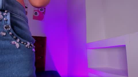kitty online show from August 2, 2026, 6:28 pm