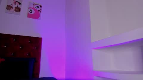 kitty online show from August 5, 2026, 6:22 pm