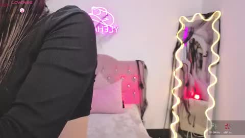 Kitty  online show from October 24, 2025, 11:39 am