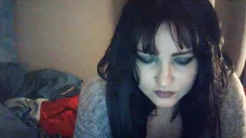 Snapshot of kittytats21 chatting on April 24, 2026, 11:07 pm SummerT online show from April 24, 2026, 11:07 pm