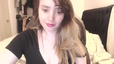 Snapshot of kittywantslove23 chatting on March 2, 2026, 12:24 am kittywantslove23 online show from March 2, 2026, 12:24 am