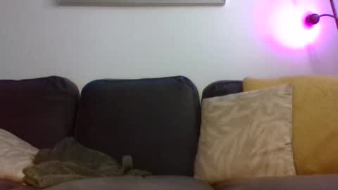 Kittyymaze online show from December 1, 2025, 1:27 pm