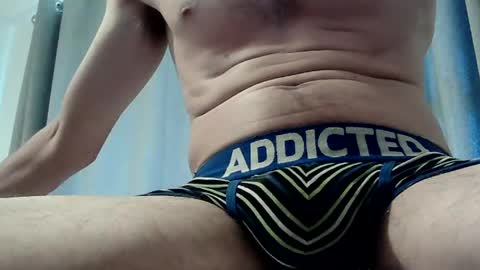 kiwibulge123 online show from March 3, 2025, 3:08 am