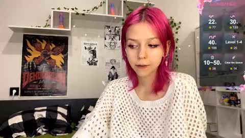 Luna online show from February 24, 2026, 8:40 pm