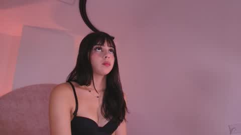 Snapshot of kkira_doll chatting on April 11, 2026, 11:58 am Kkira online show from April 11, 2026, 11:58 am