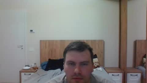 klari_fun online show from April 15, 2026, 7:58 pm