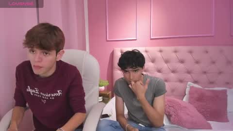 Snapshot of klaus_sunrise_xx chatting on January 25, 2025, 1:21 am KLAUS online show from January 25, 2025, 1:21 am