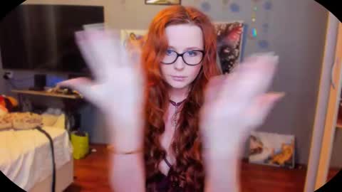 Snapshot of klementinagirl chatting on February 24, 2025, 8:14 pm Klementinafanslyklementina6661 online show from February 24, 2025, 8:14 pm