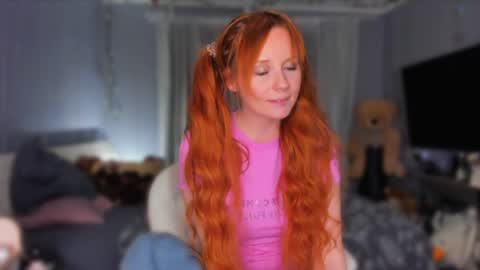 Klementinafanslyklementina6661 online show from April 9, 2026, 8:36 pm