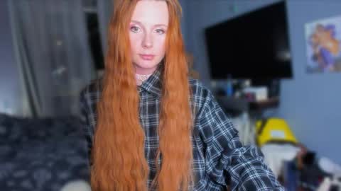 Klementinafanslyklementina6661 online show from May 20, 2026, 8:48 pm