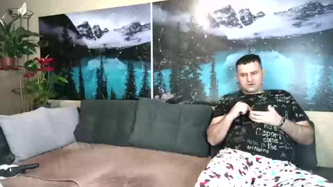 Snapshot of kleosnow chatting on January 29, 2025, 9:55 am Kleosnow online show from January 29, 2025, 9:55 am