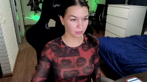 Alisa.         online show from December 13, 2024, 9:52 pm