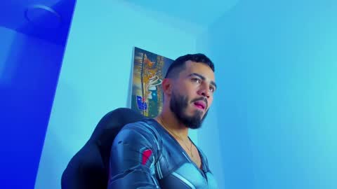 klinsmannwalton online show from October 9, 2025, 11:08 am