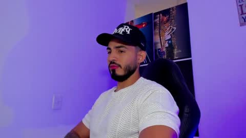 klinsmannwalton online show from March 23, 2026, 12:53 pm