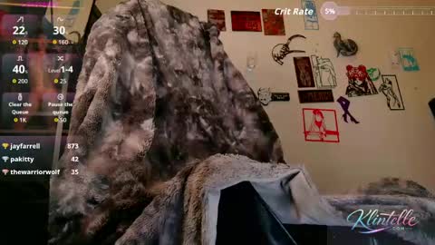 Snapshot of klintellemoore chatting on April 27, 2026, 8:40 pm Klintelle Moore online show from April 27, 2026, 8:40 pm