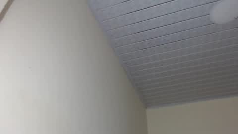 Snapshot of kloe_boobs chatting on February 14, 2025, 4:31 pm Kloe online show from February 14, 2025, 4:31 pm