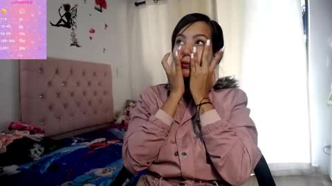 Snapshot of kloy_sech chatting on February 26, 2025, 2:25 pm Valen online show from February 26, 2025, 2:25 pm