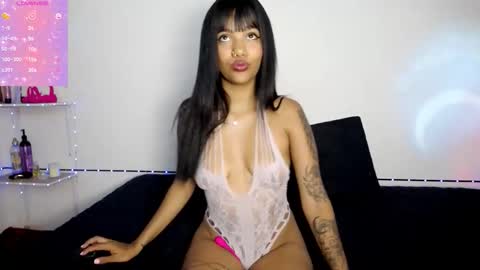 Valen online show from March 18, 2026, 10:07 am