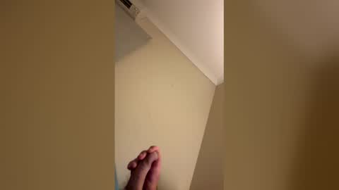 kmask16 online show from April 15, 2026, 12:45 pm