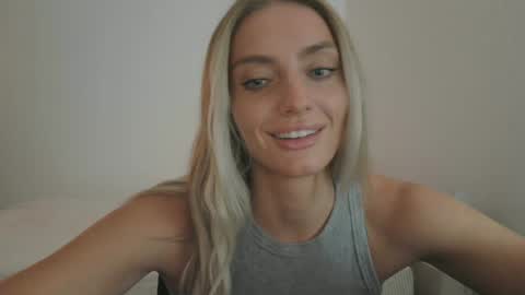 Snapshot of kmb25 chatting on July 12, 2026, 5:31 am kmb25 online show from July 12, 2026, 5:31 am