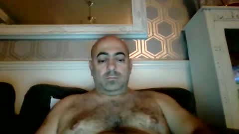 Snapshot of knickerwhipper chatting on December 15, 2024, 11:31 pm knickerwhipper online show from December 15, 2024, 11:31 pm