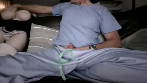 Snapshot of knight3975 chatting on September 23, 2025, 1:58 pm Knight3975 online show from September 23, 2025, 1:58 pm