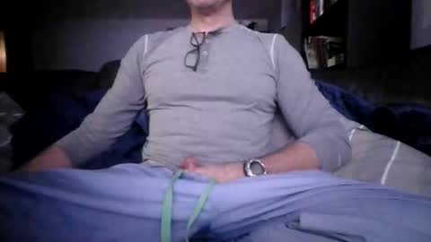 Knight3975 online show from March 3, 2026, 1:56 am