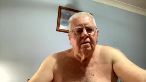 Aussiedude online show from July 21, 2026, 11:23 am