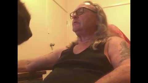 knobout online show from April 15, 2026, 12:01 pm