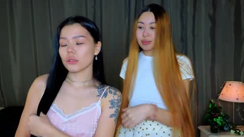 Sakura  Azumi online show from December 23, 2024, 1:13 pm