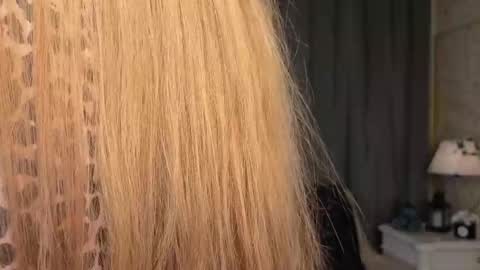 Sakura  Azumi online show from February 9, 2025, 1:46 pm