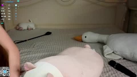 Sakura  Azumi online show from March 8, 2025, 7:42 pm