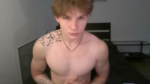 Snapshot of knotsiemens chatting on November 27, 2025, 9:33 am Adam online show from November 27, 2025, 9:33 am