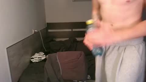 Snapshot of knotsiemens chatting on November 28, 2025, 9:50 pm Adam online show from November 28, 2025, 9:50 pm